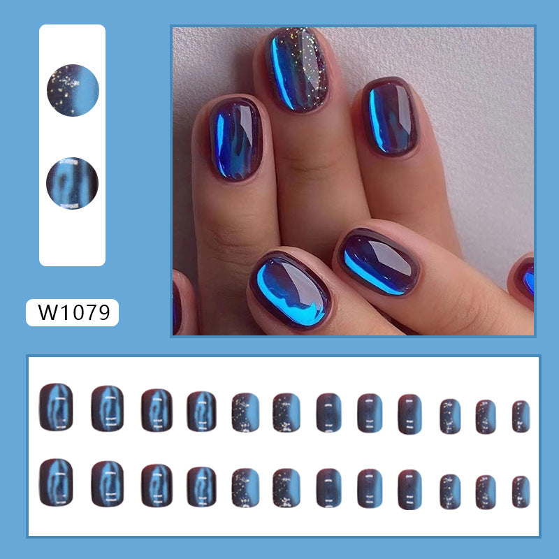 Press on Nails, Short Flashing Aurora Nail Art in Autumn:Dried Red Combined with Galaxy Blue Glitter Nail Art