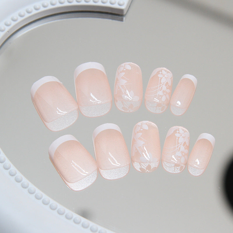 Press on Nails, Simple and minimalist short with pure and alluring appeal, cute and sweet white flower nail art, and cute nail art appliance set